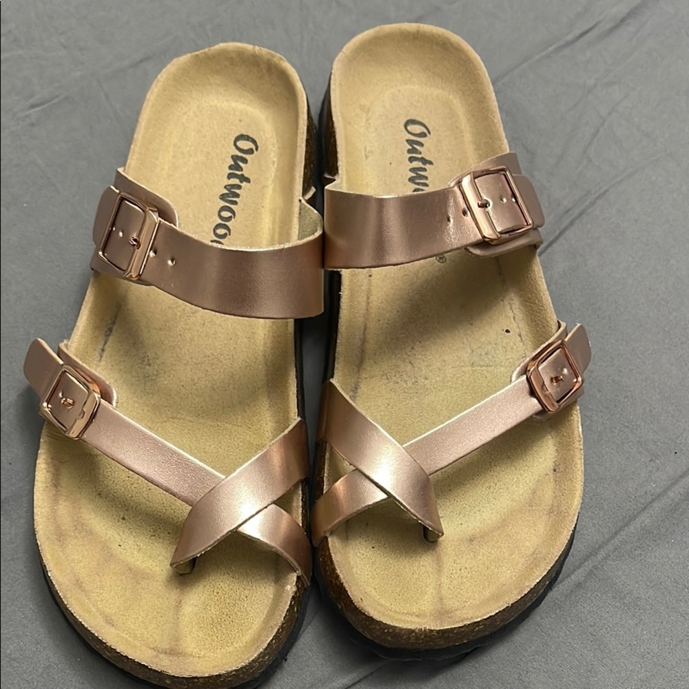 Outwoods Metallic Pink Double Strap Sandals